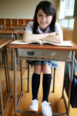 亚洲年轻女人视频午夜看
