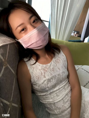 变成黑皮辣妹之后朋友做了