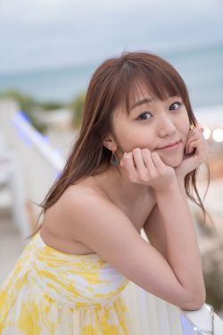 岳云鹏晒女儿送的节日礼物